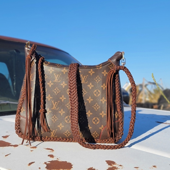 Refurbished LV Crossbody Purse- Hand Braided Leather Accent - Picture 8 of 8